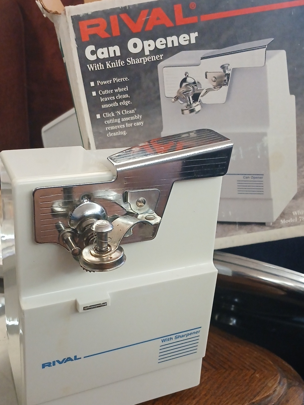 Rival White Electric Can Opener with Knife Sharpener